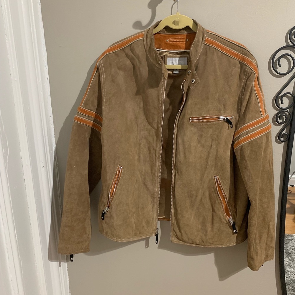 Men’s leather tan jacket